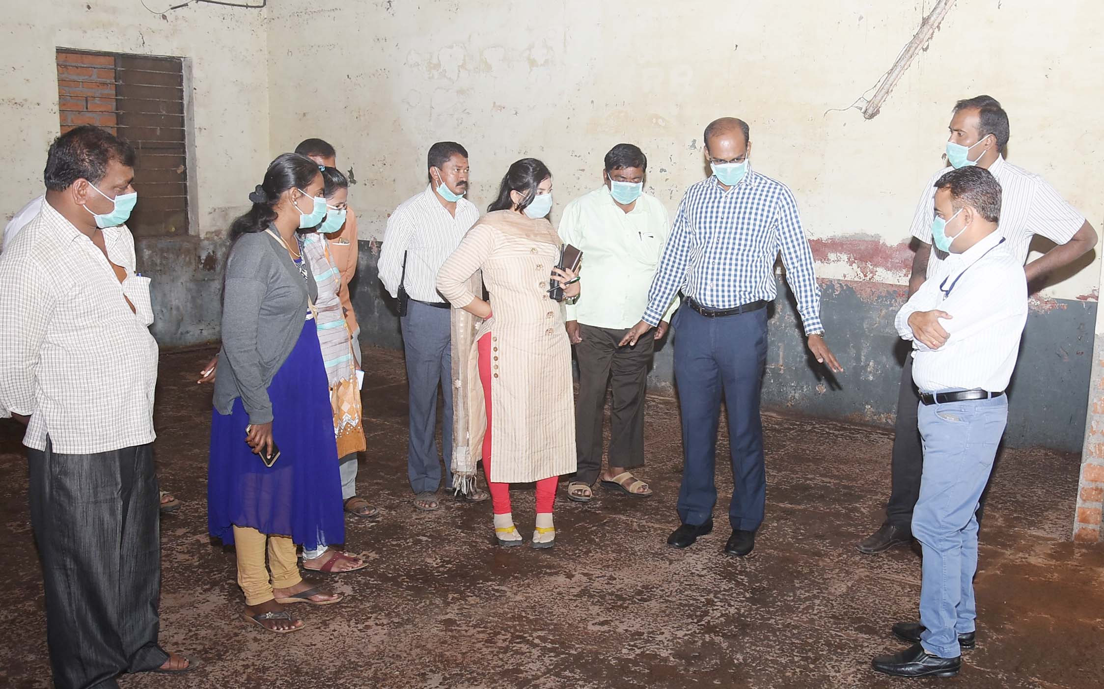 ಮೈಸೂರು: ಮತಯಂತ್ರದ ಸ್ಥಳ ಪರಿಶೀಲಿಸಿದ ಜಿಲ್ಲಾಧಿಕಾರಿ